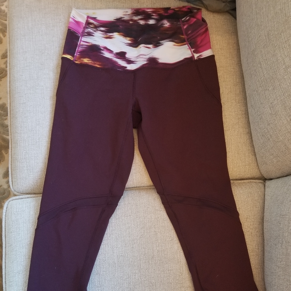 Lululemon Size 6  Wunder Under Maroon leggings